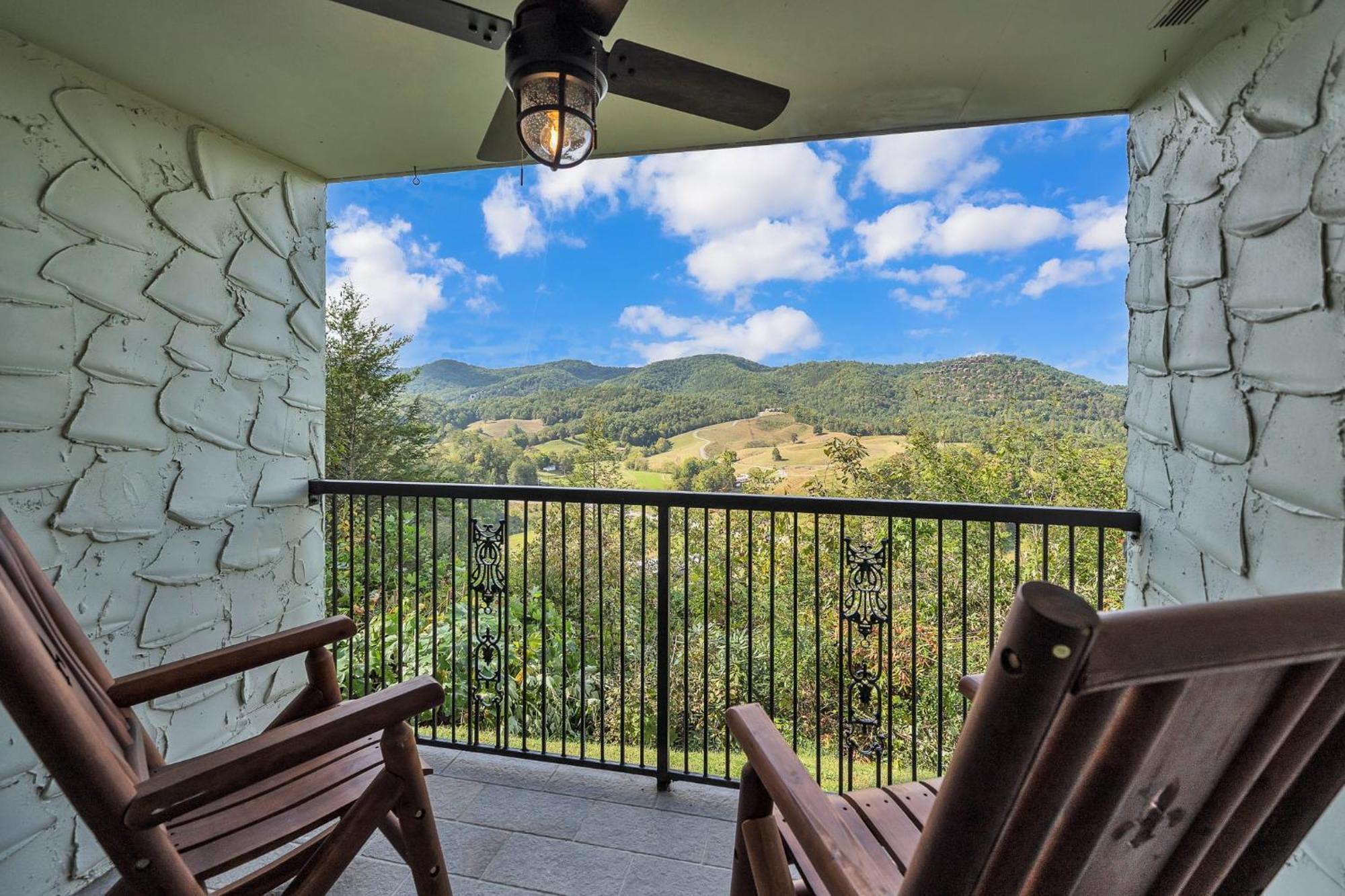Apartmán Mountain Views At Dolly'S Castle Unit 2 Sevierville Exteriér fotografie